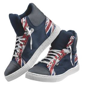 [title] - In bester britischer Manier bringen die neuen Sneaker der MINI Lifestyle Collection den Union Jack Look auf den Asphalt
